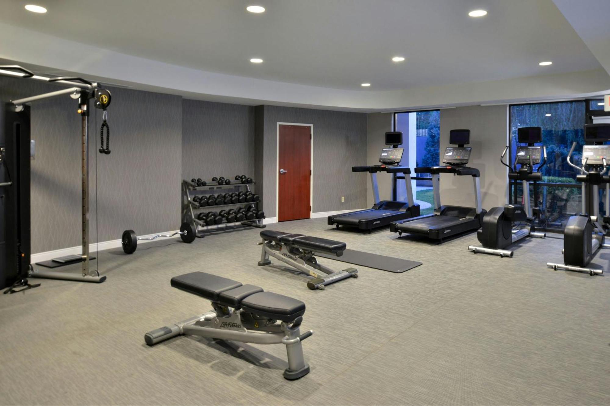 Courtyard By Marriott Harrisburg Hershey Exteriér fotografie