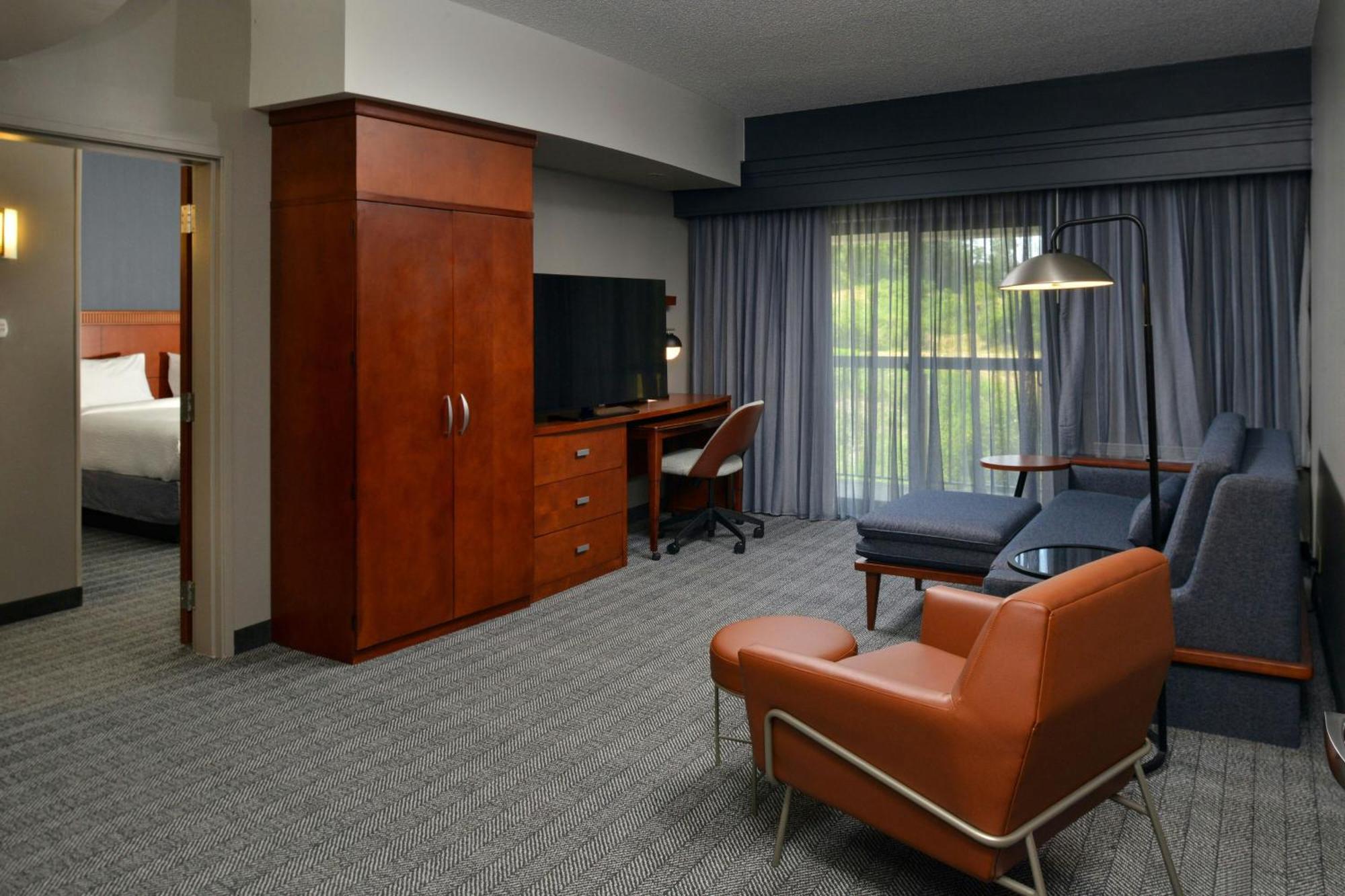 Courtyard By Marriott Harrisburg Hershey Exteriér fotografie