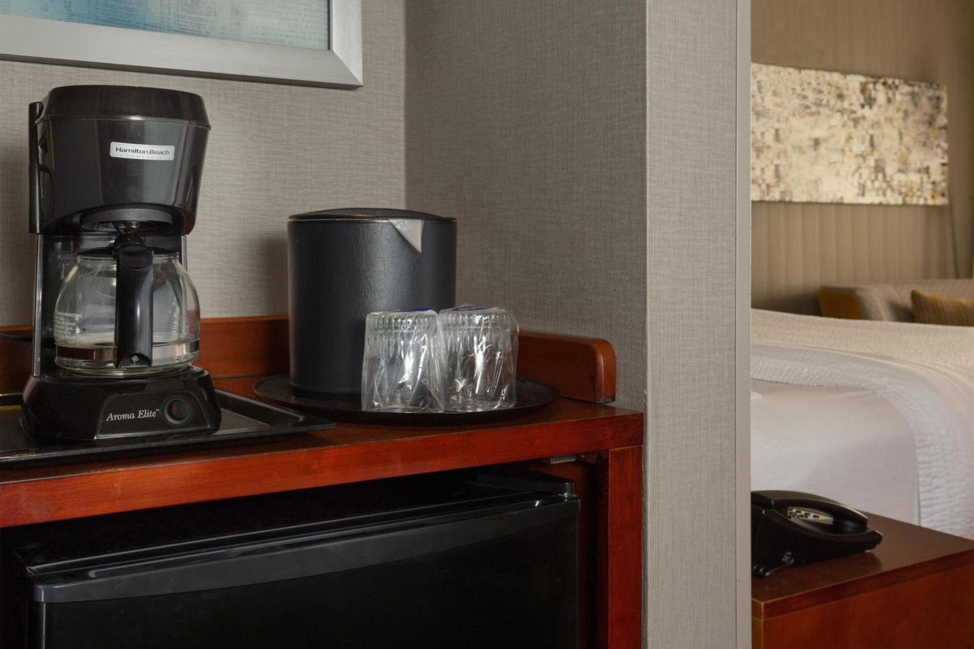Courtyard By Marriott Harrisburg Hershey Exteriér fotografie